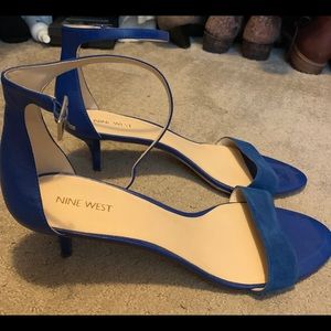 Nine West blue strappy sandals